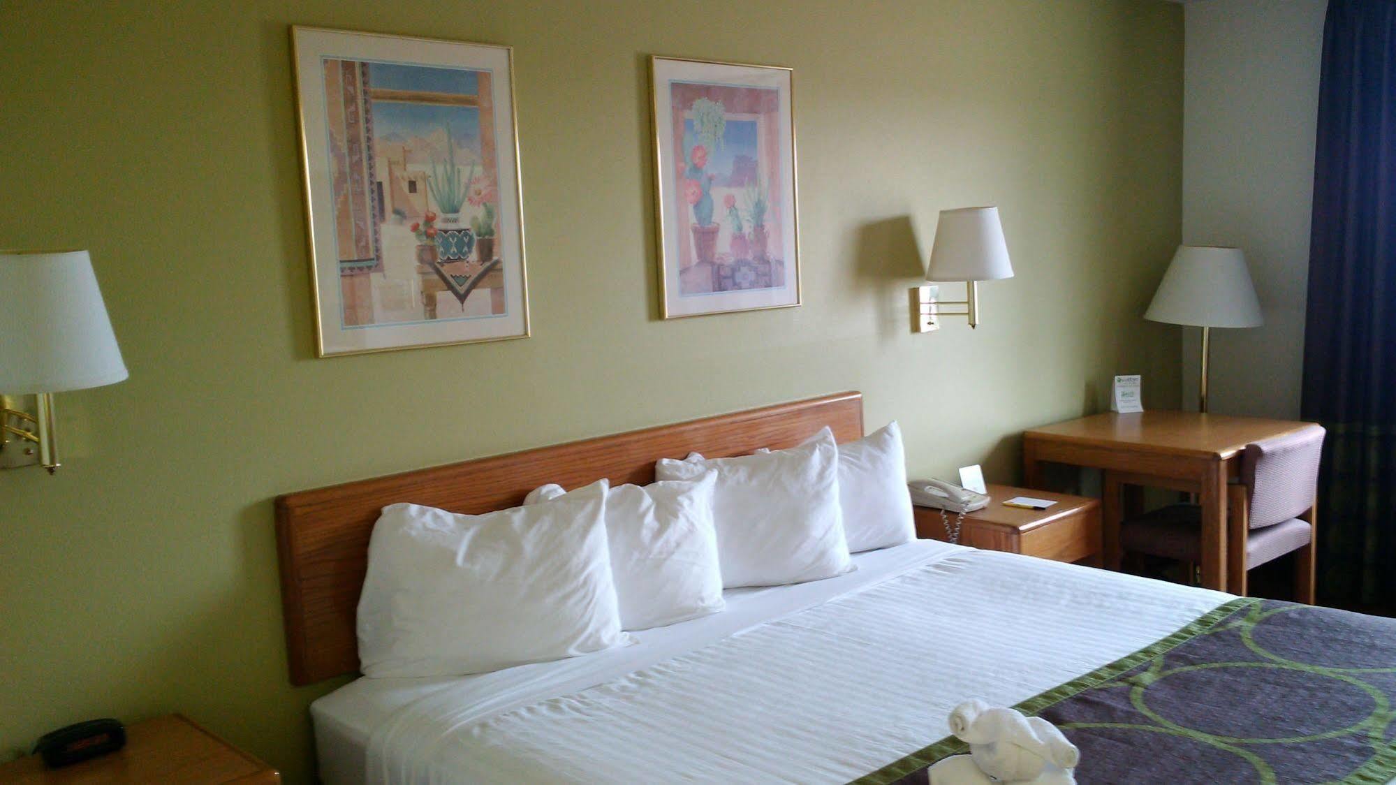 Sleep & Inn 2*